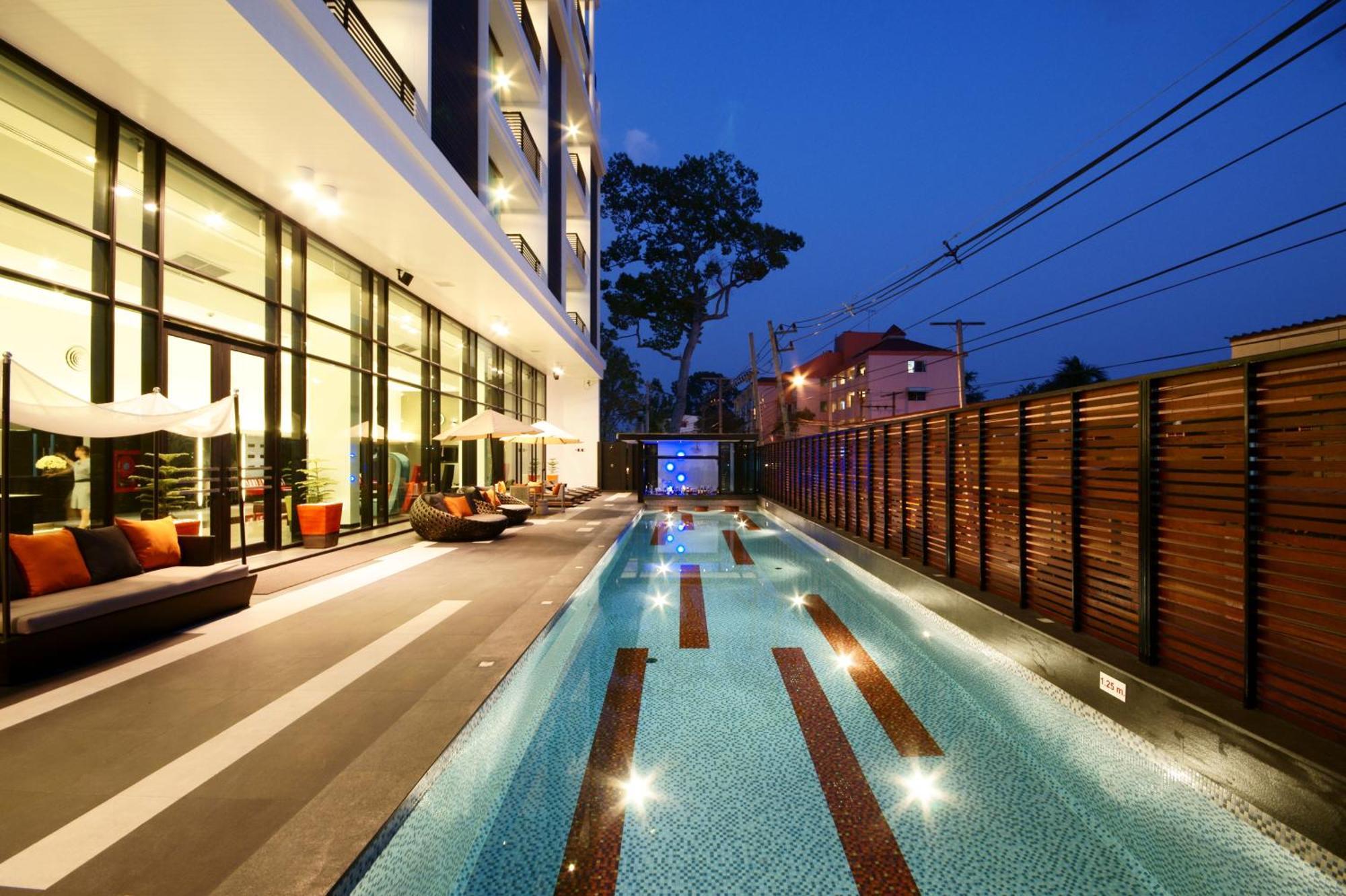 Tsix5 Hotel Pattaya Exterior foto