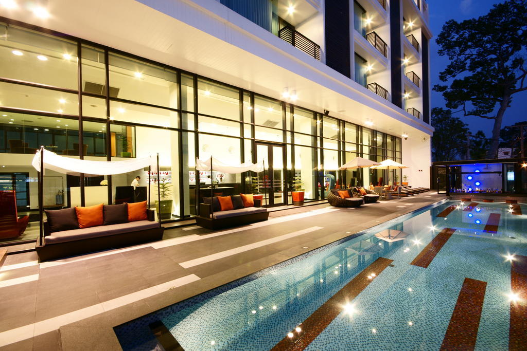 Tsix5 Hotel Pattaya Exterior foto